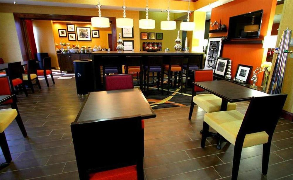 Hampton Inn Keokuk Exterior foto