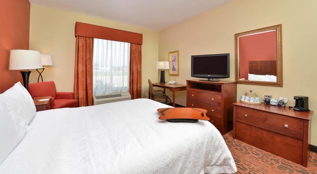 Hampton Inn Keokuk Exterior foto